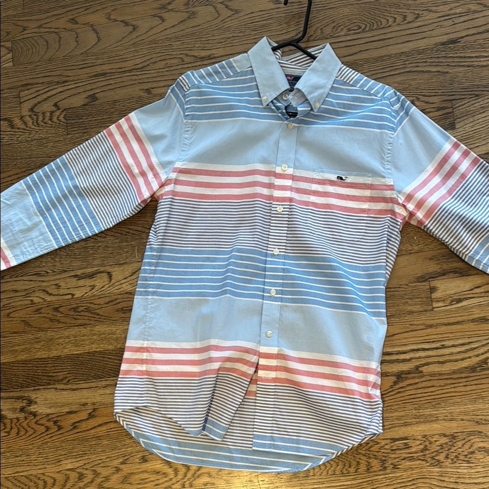 Vineyard Vines Blue and Pink Casual Button Down Shirt